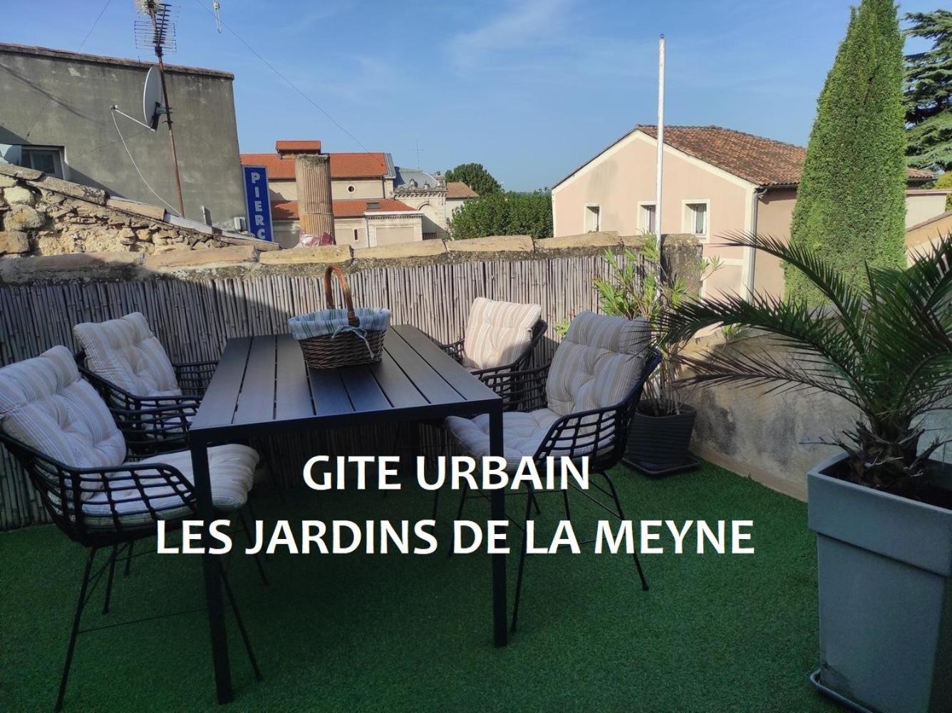 Gite Urbain Les Jardins De La Meyne Villa Orange  Luaran gambar