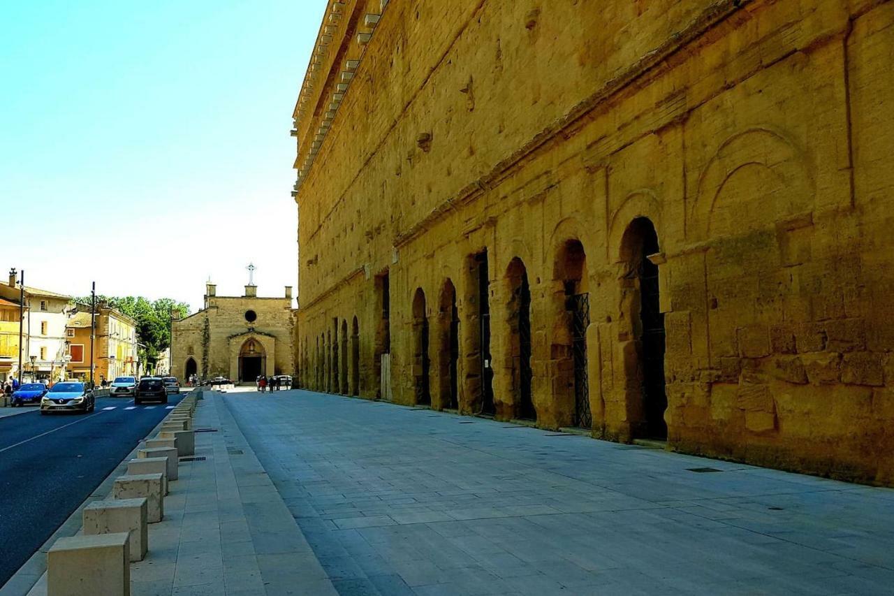 Gite Urbain Les Jardins De La Meyne Villa Orange  Luaran gambar